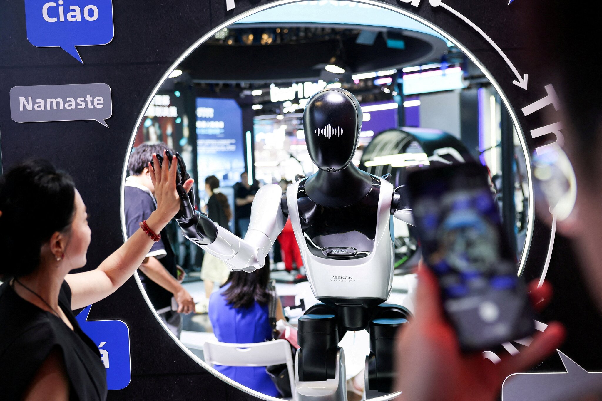 U.S. bans foreign-made humanoid robots, targeting China over national security