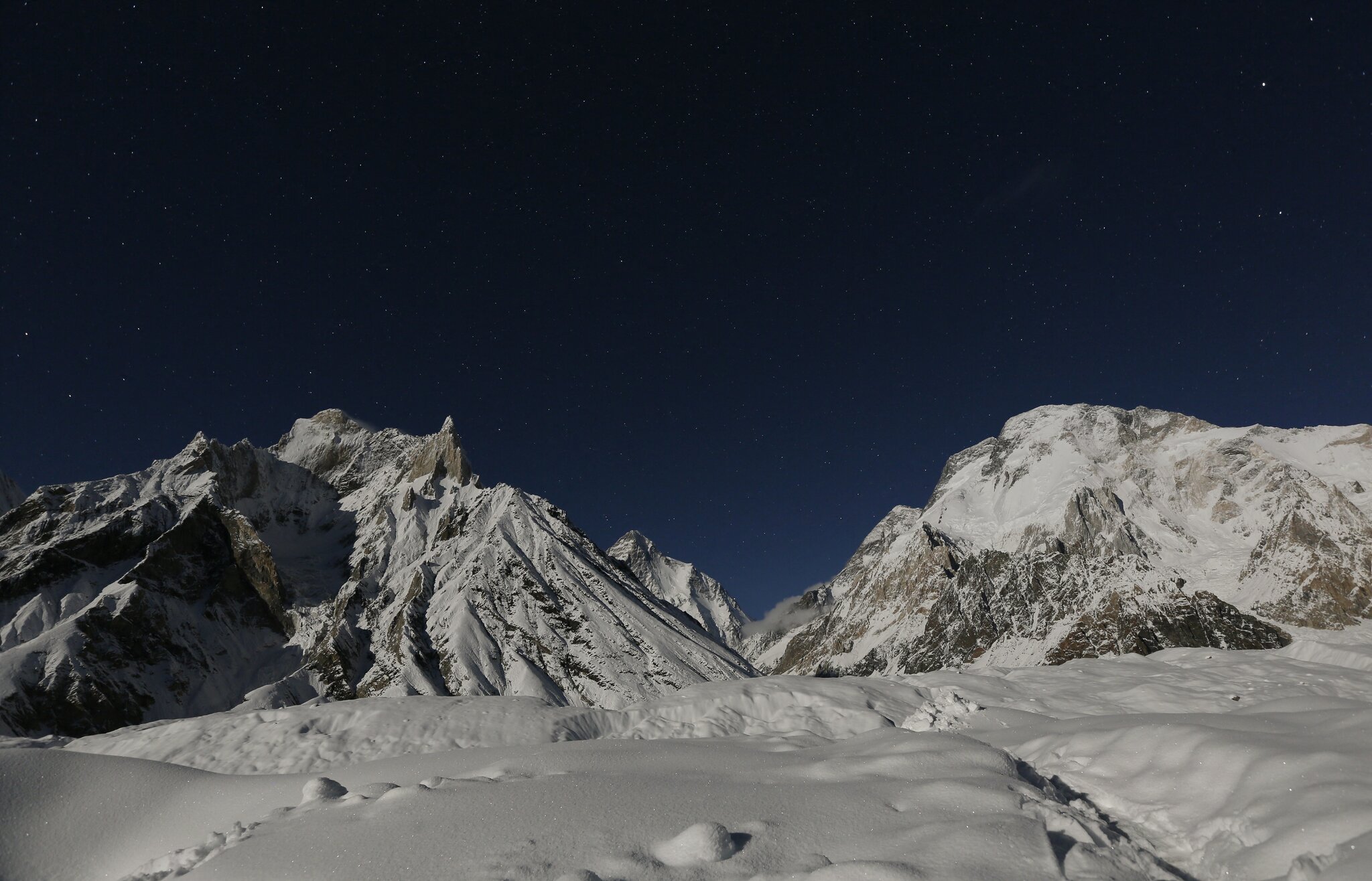 All 10 climbers swept away in avalanche in Pakistan are confirmed dead