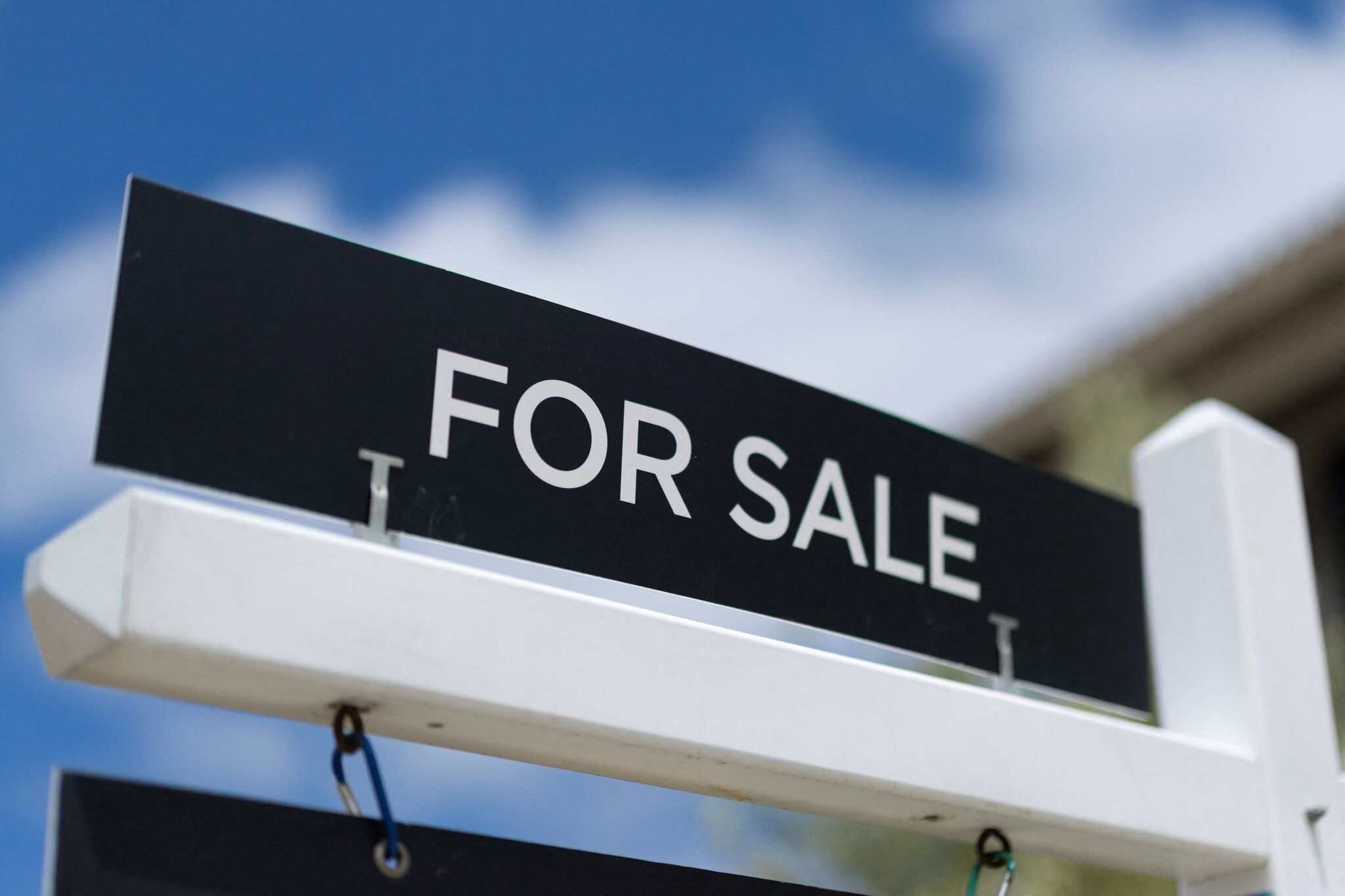 U.S. existing homes fall 1.7% in July as record prices, high mortgage rates stifle would be-buyers