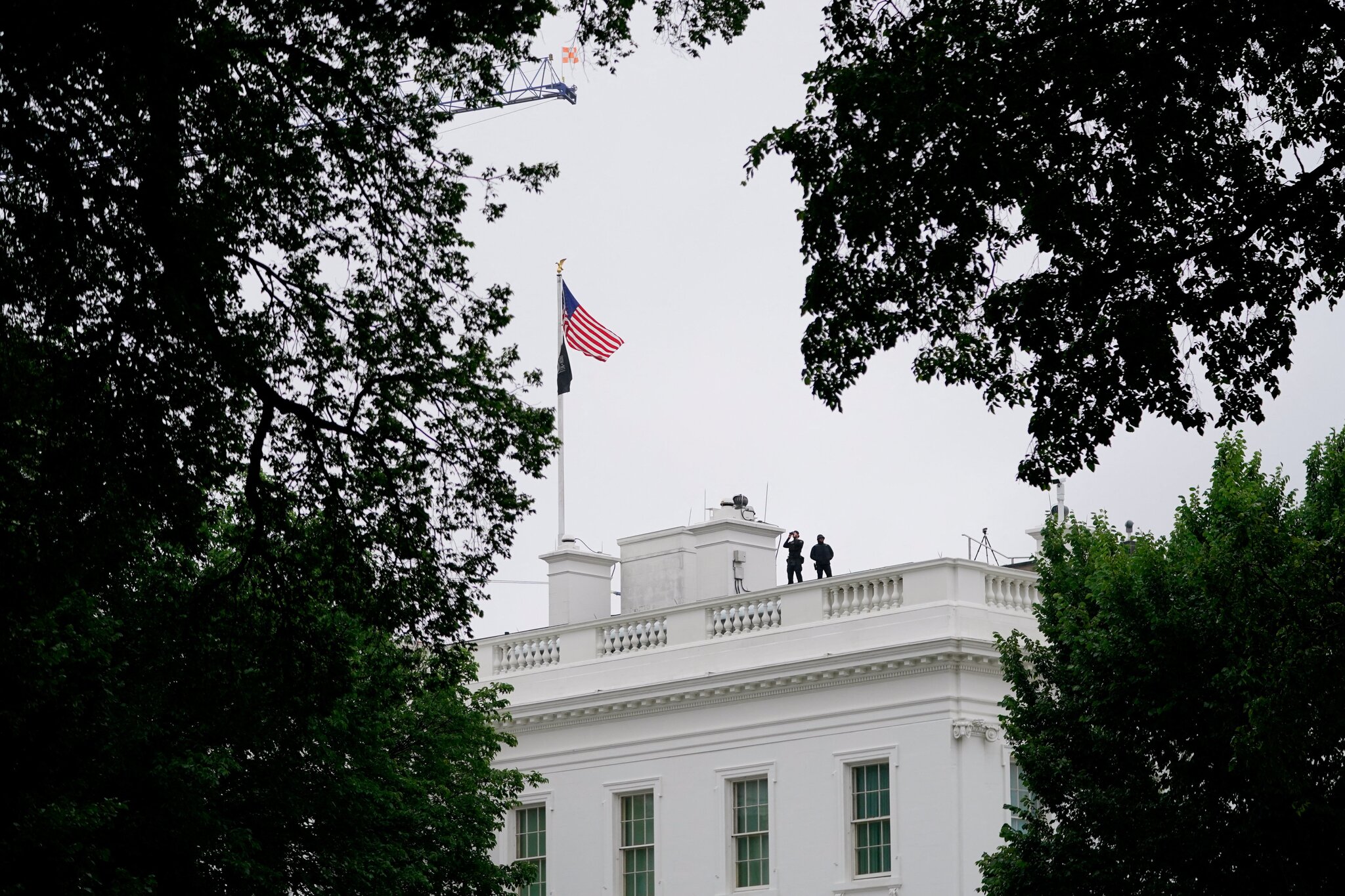 3 Secret Service officials placed on administrative leave pending misconduct investigation