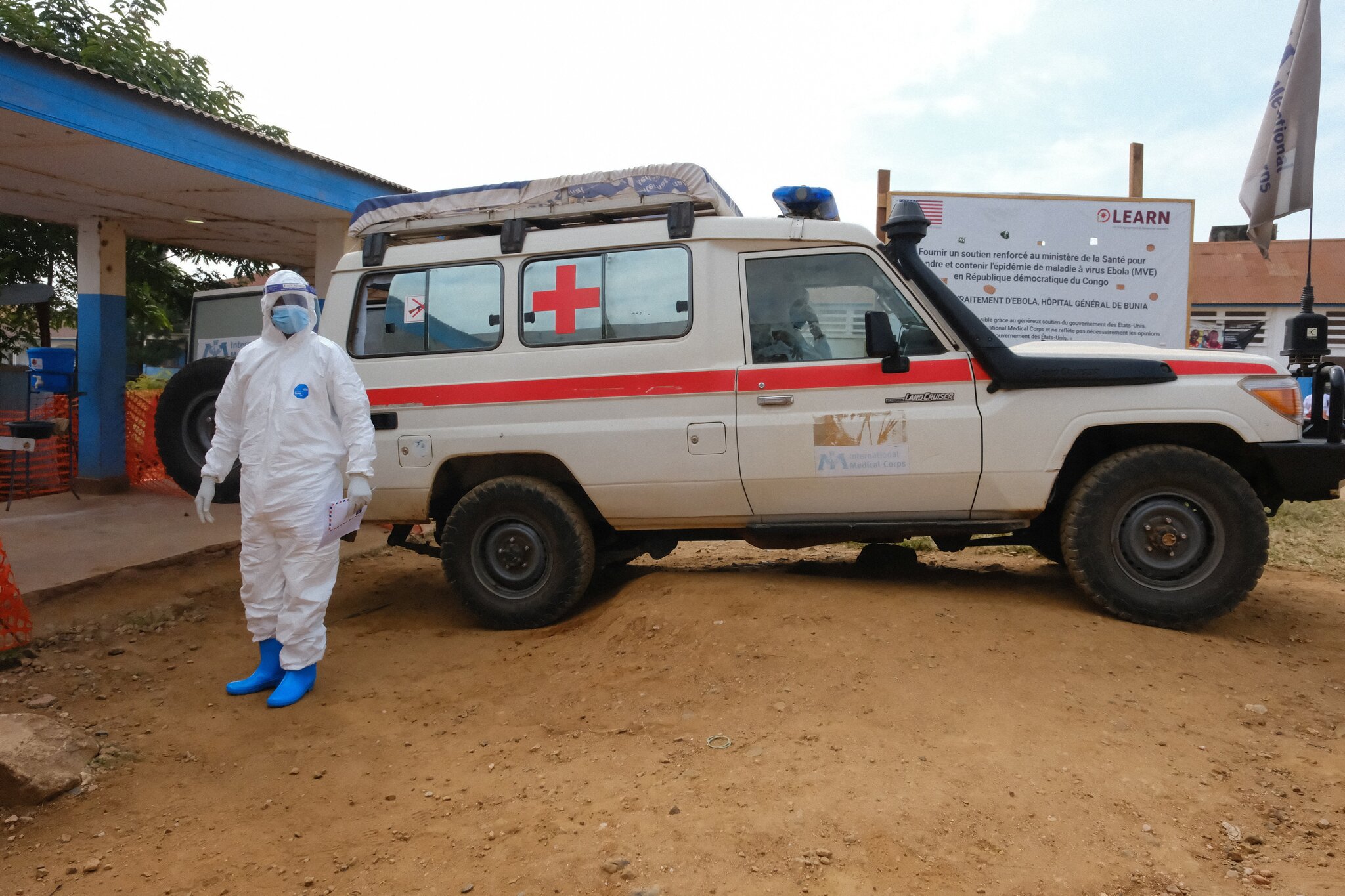 Congo begins Ebola vaccinations to fight country's worst outbreak in history, health minister says