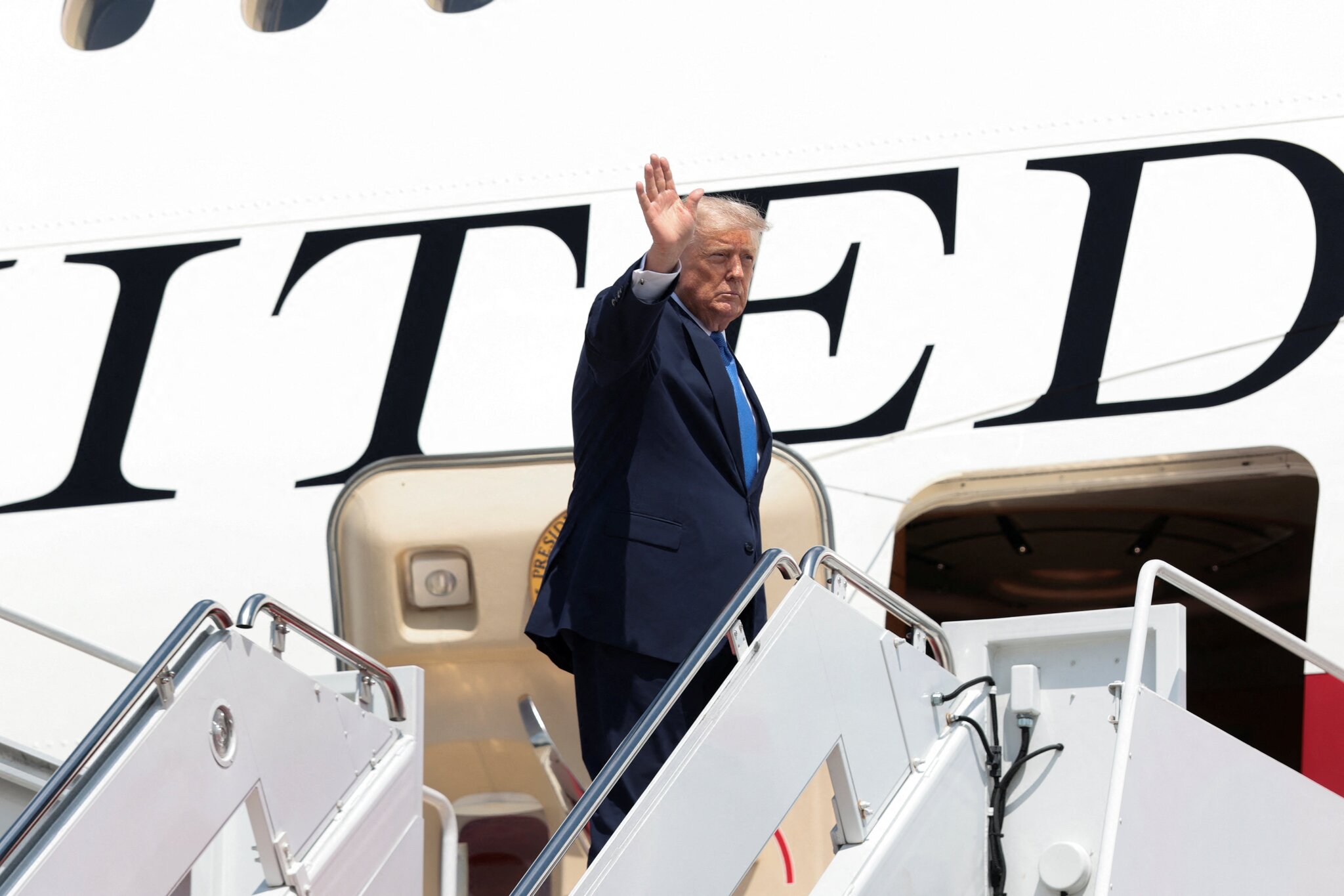 FAA is investigating why a plane was allowed to take off as Trump's helicopter approached