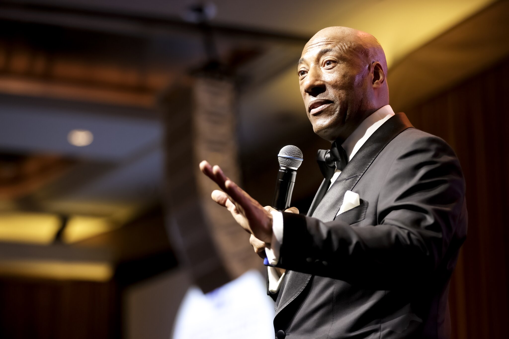 BuzzFeed Cutting Staff By 35% Under New Owner Byron Allen