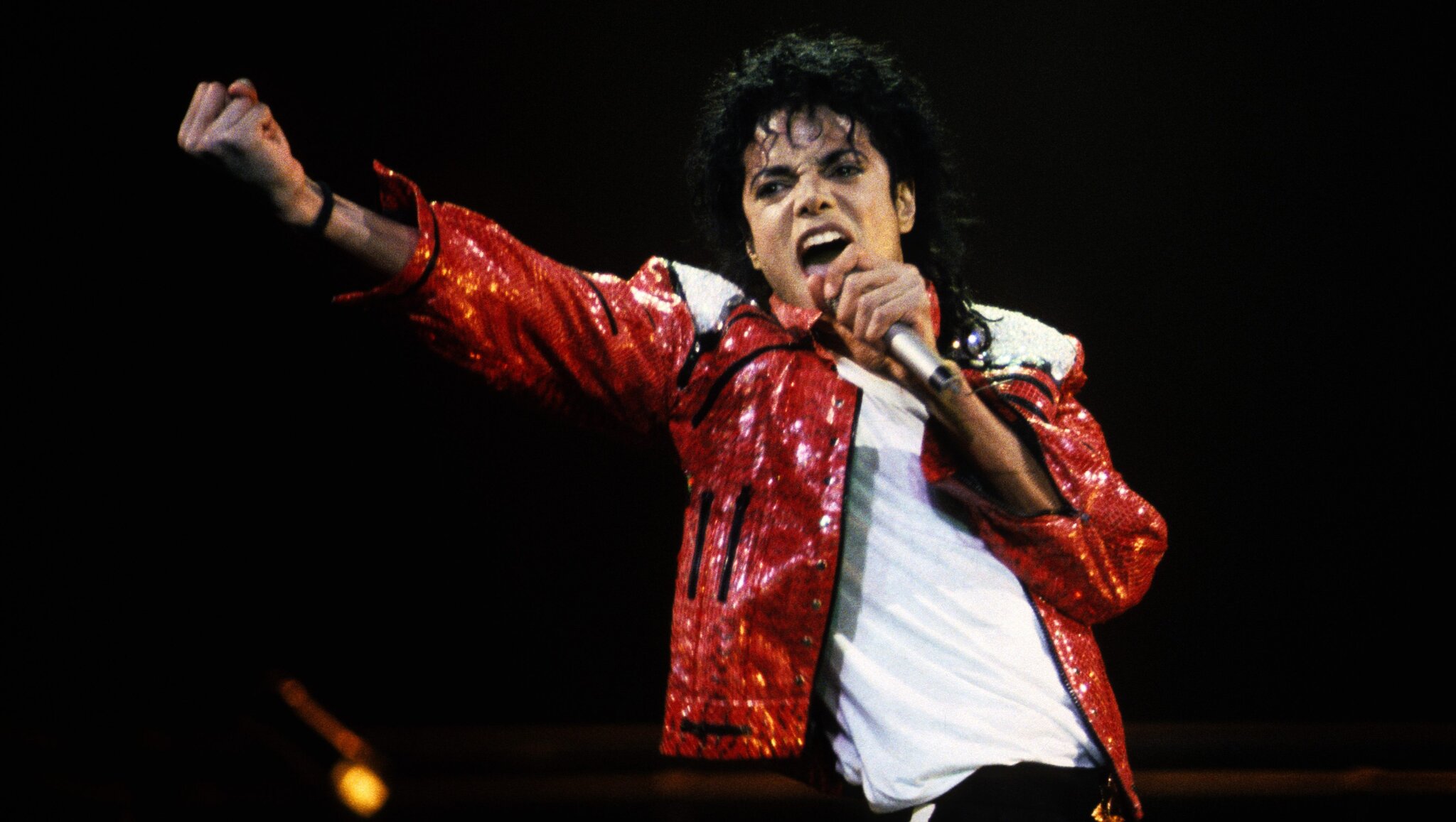 Michael Jackson Boosts Sony Music Sales By 22% Amid Quiet Quarter For Movie Studio