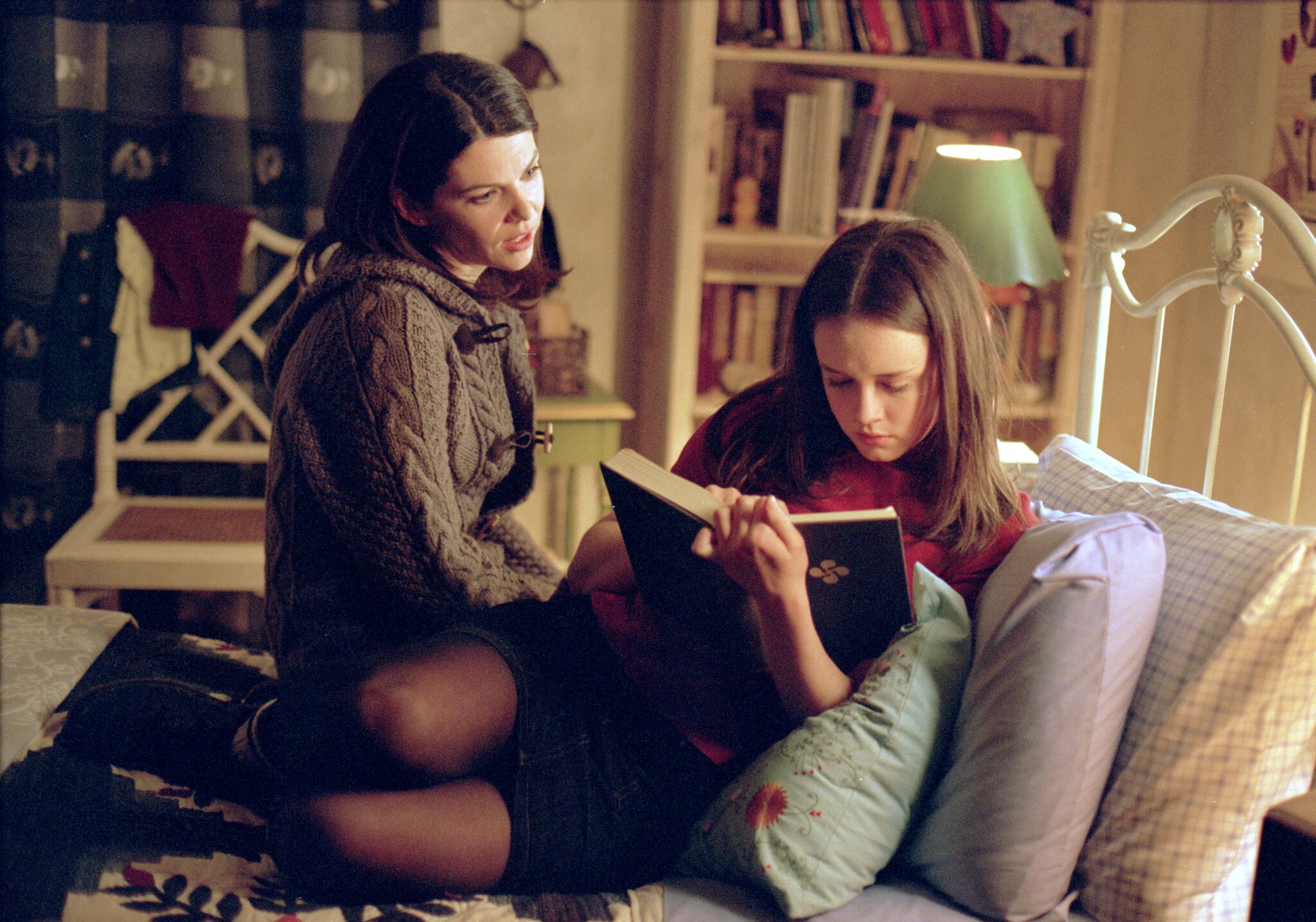 Gilmore Girls’ Documentary In The Works For HBO Max