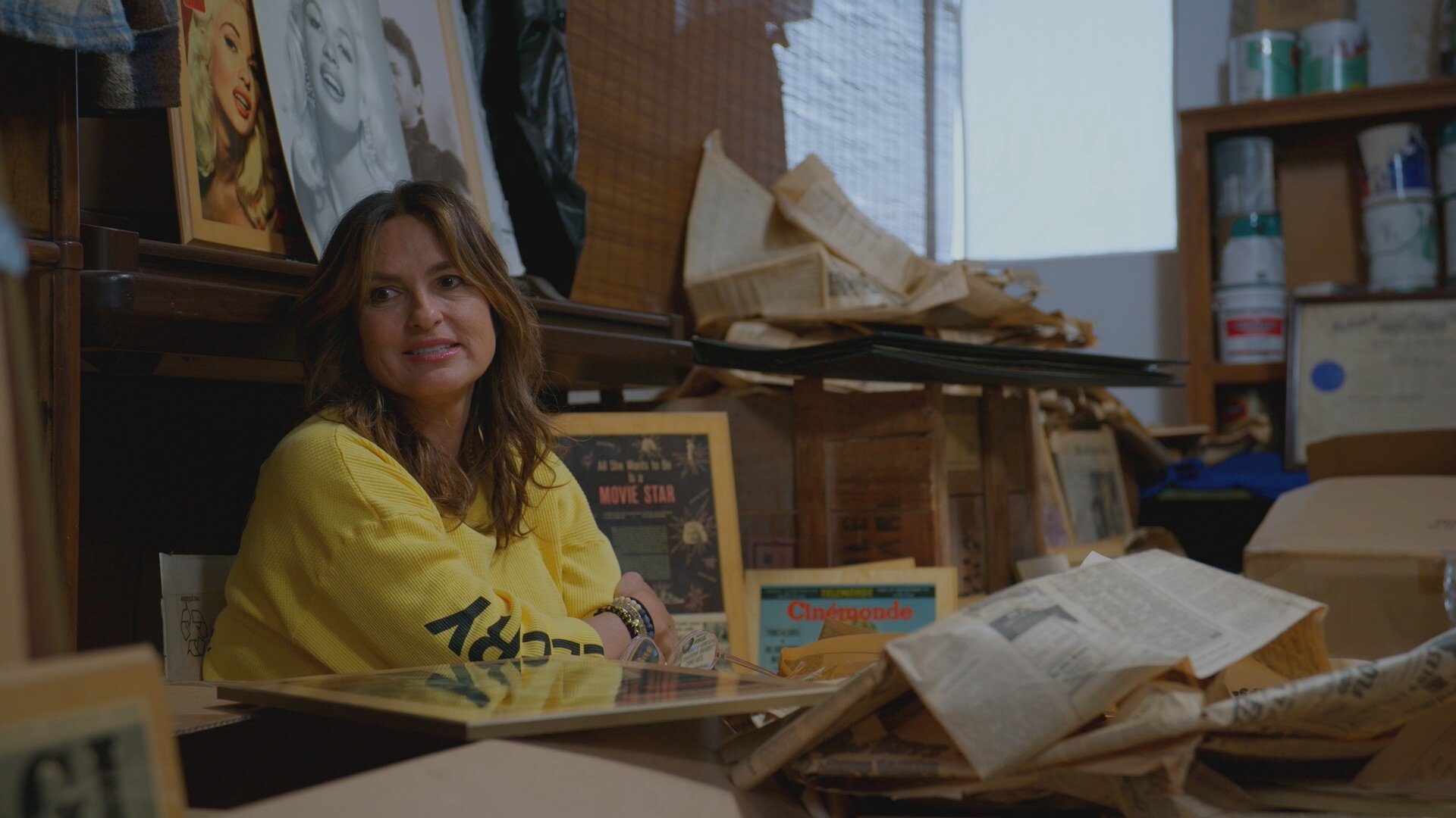 Before She Hosts Primetime Emmy Awards, Mariska Hargitay Goes For Gold With Triple Nominee ‘My Mom Jayne