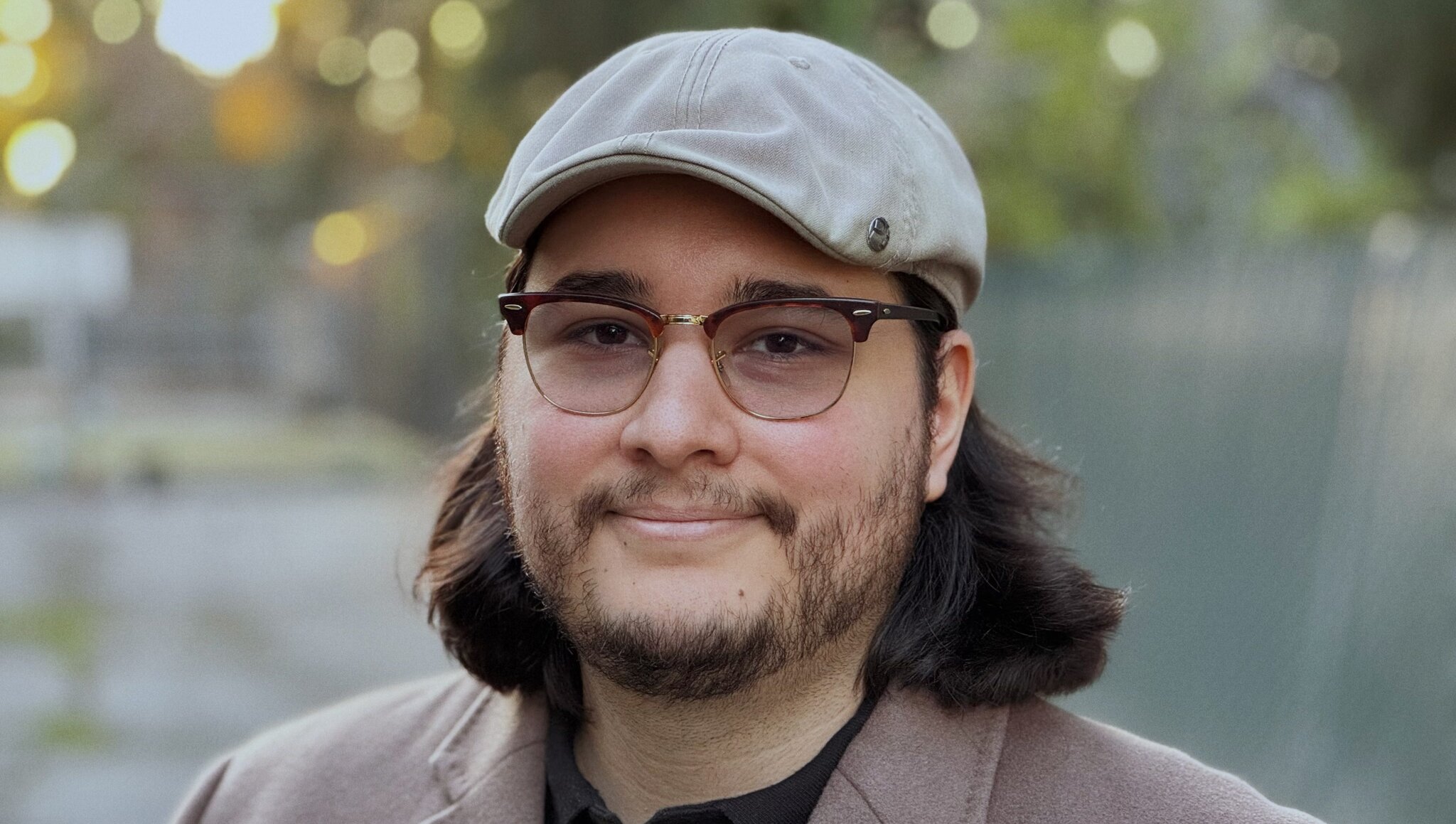 Zero Gravity Management Signs Horror Director Alex Kahuam