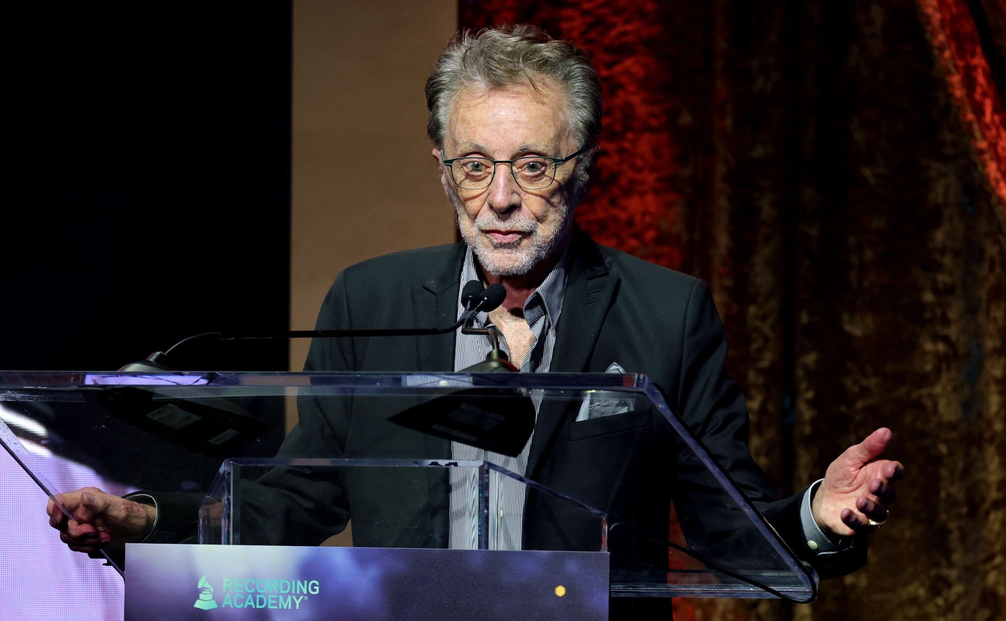 Frankie Valli Denies The Rumors: “I Am Not Retired