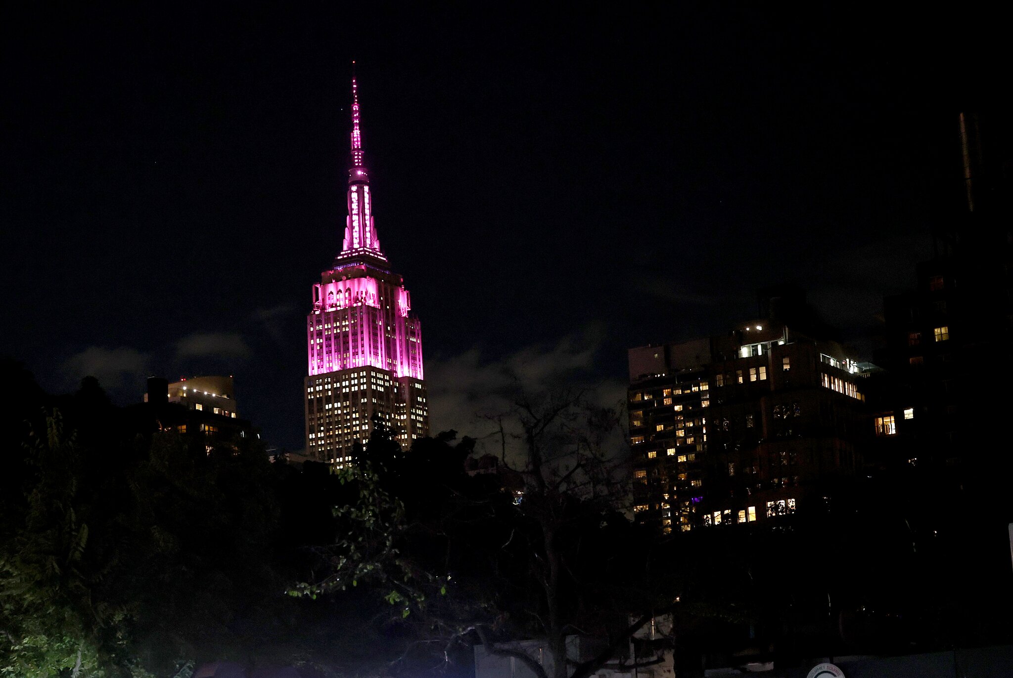 New York City Landmarks Dazzle For Dolly Parton