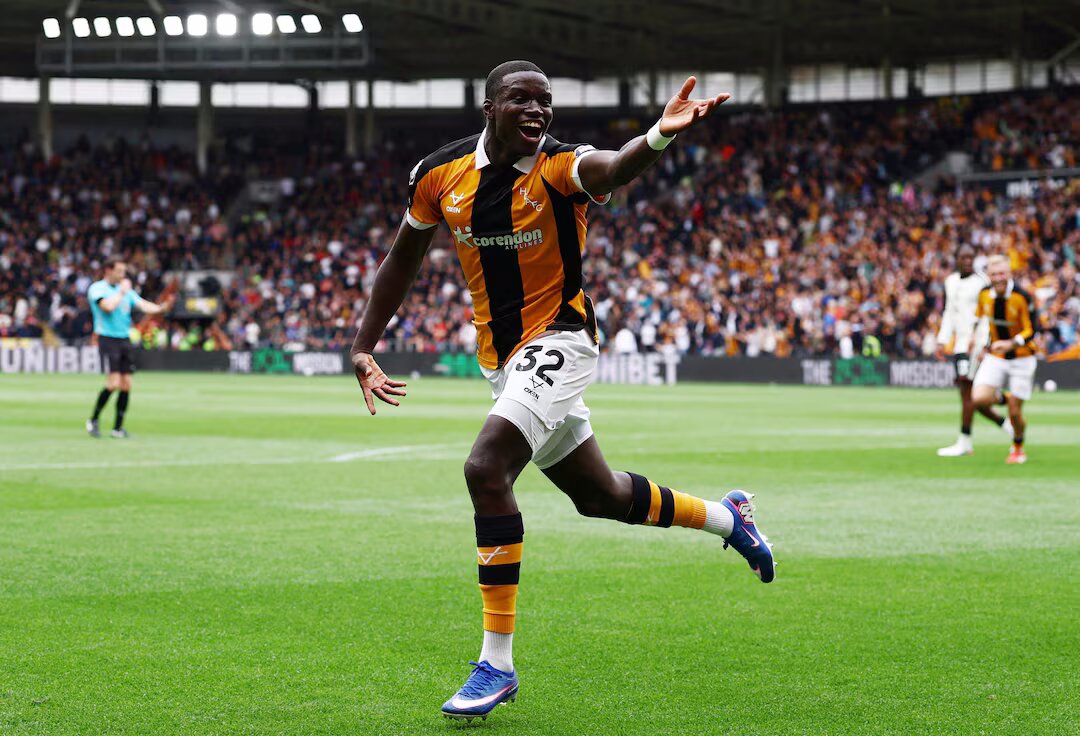 Hull City 2-0 Manchester United: Tigers Stun United on Dream Premier League Return