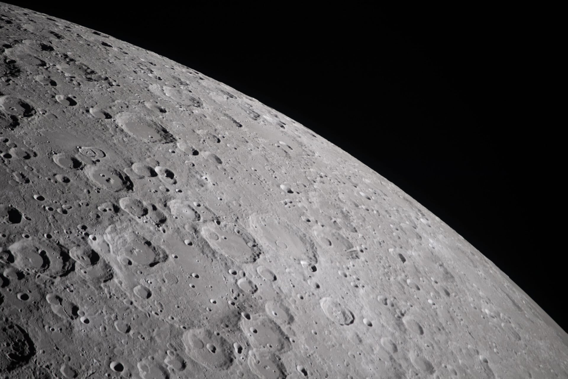 New NASA Images Reveal Crater Left Behind by SpaceX Rocket Impact on the Moon