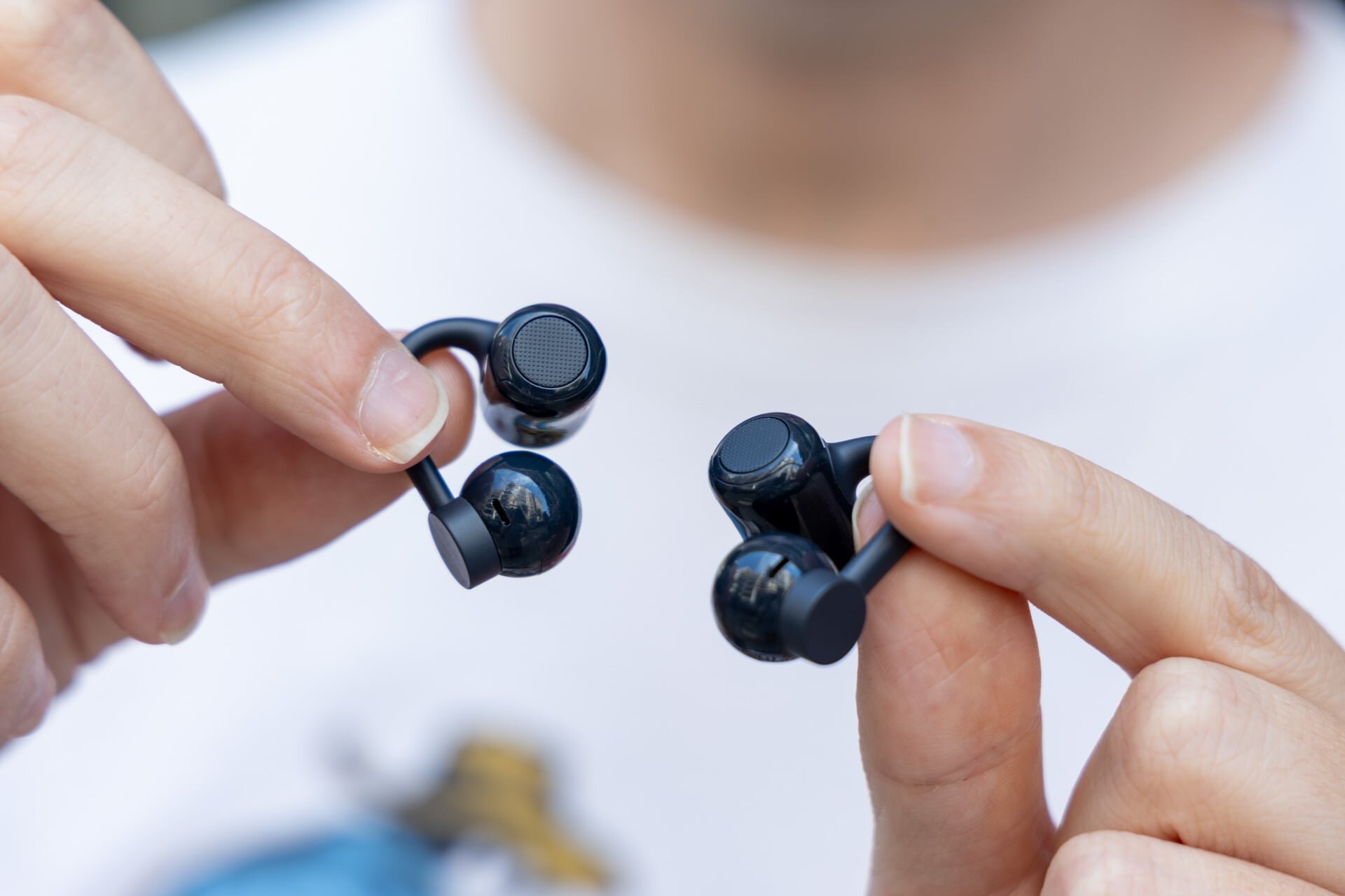 CMF Clip Pro Review: An Affordable Challenger in the Clip-Style Earbuds Craze