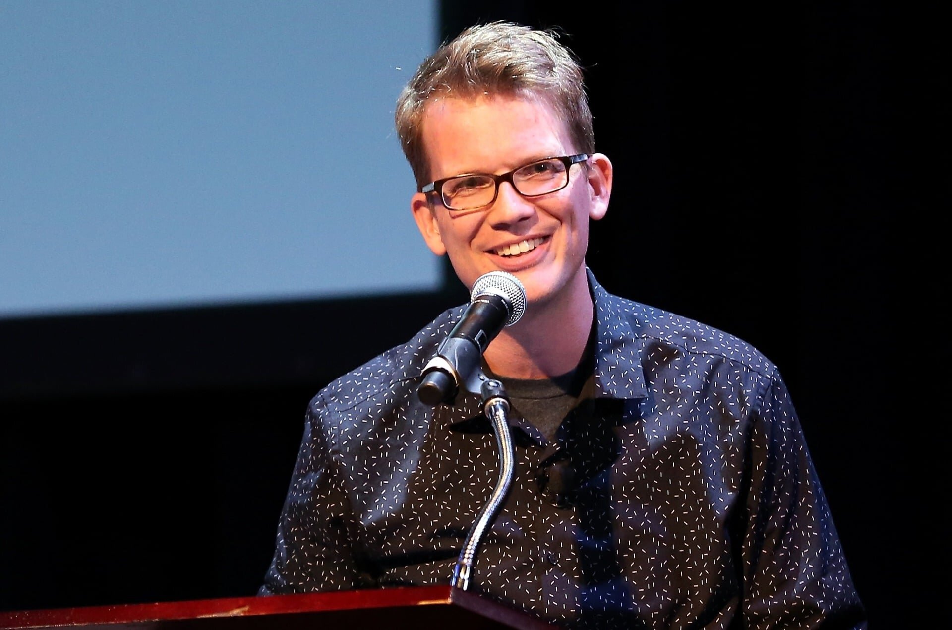 YouTuber Hank Green Is Facing a Fan Revolt Over His AI Use