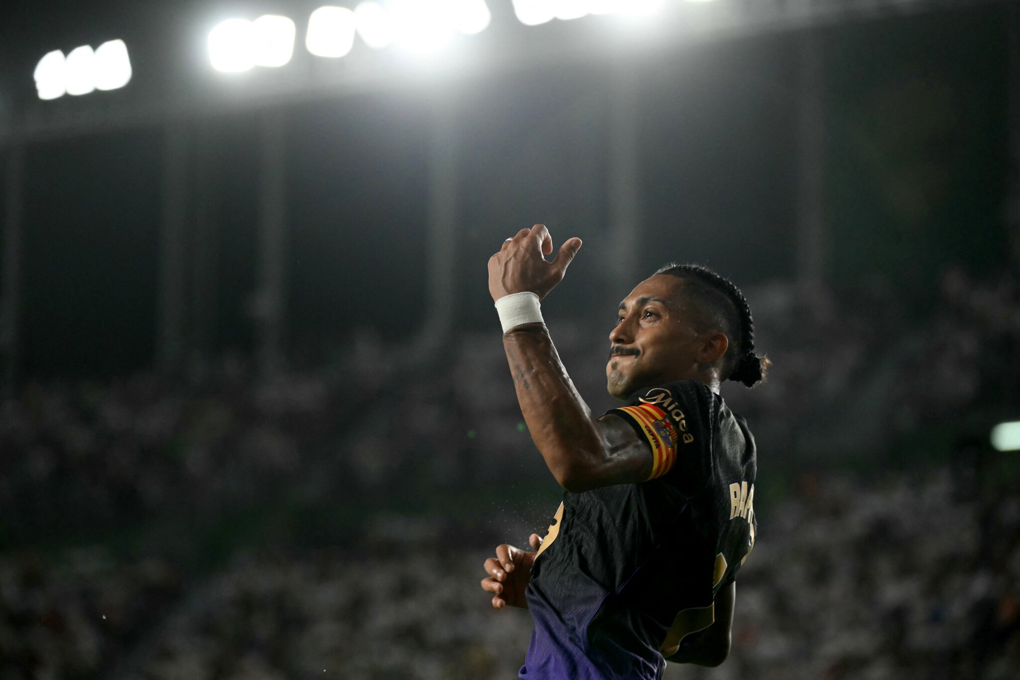 How to watch Barcelona vs. Rayo Vallecano online for free