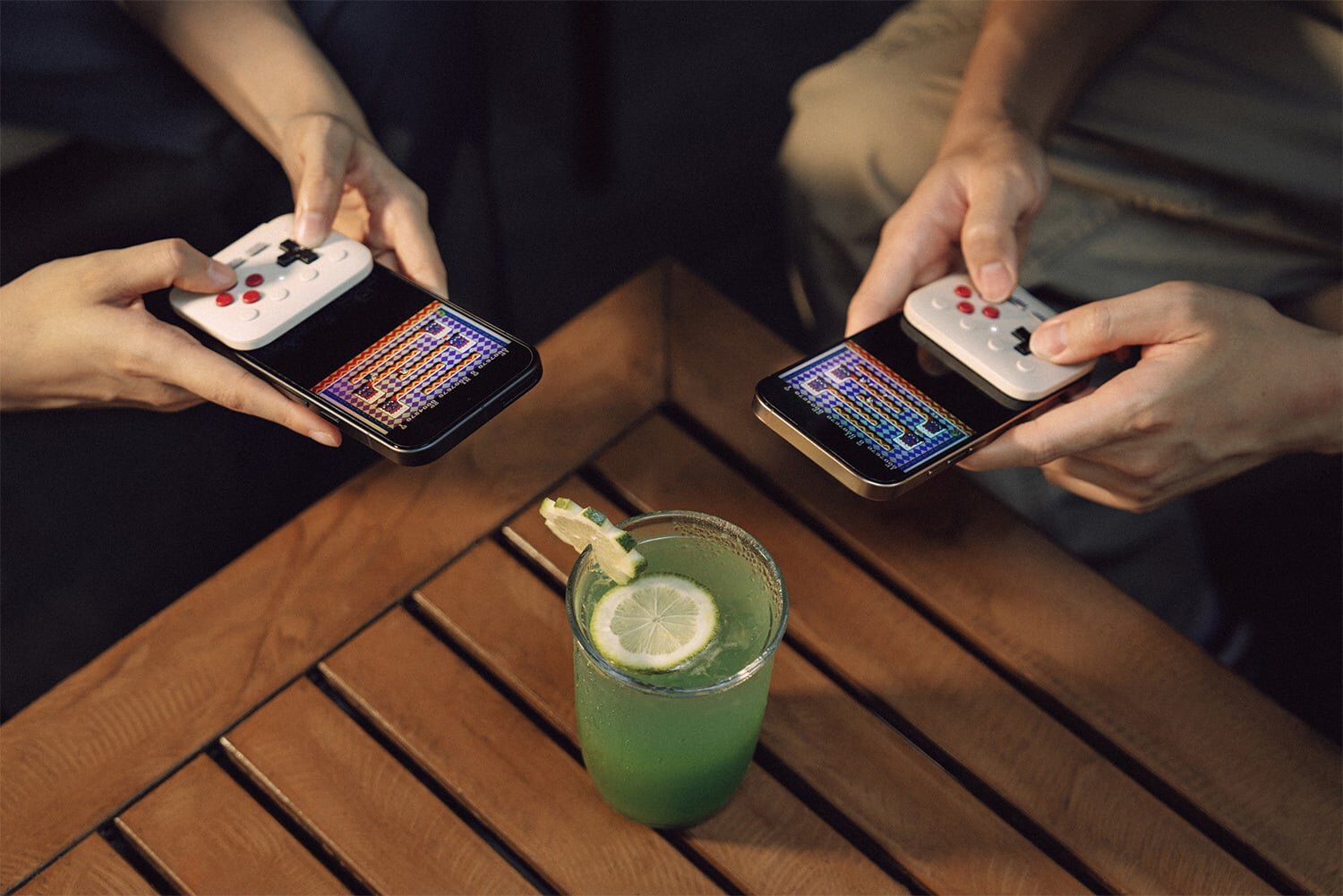8BitDos FlipPad brings back real buttons and just launched in Europe