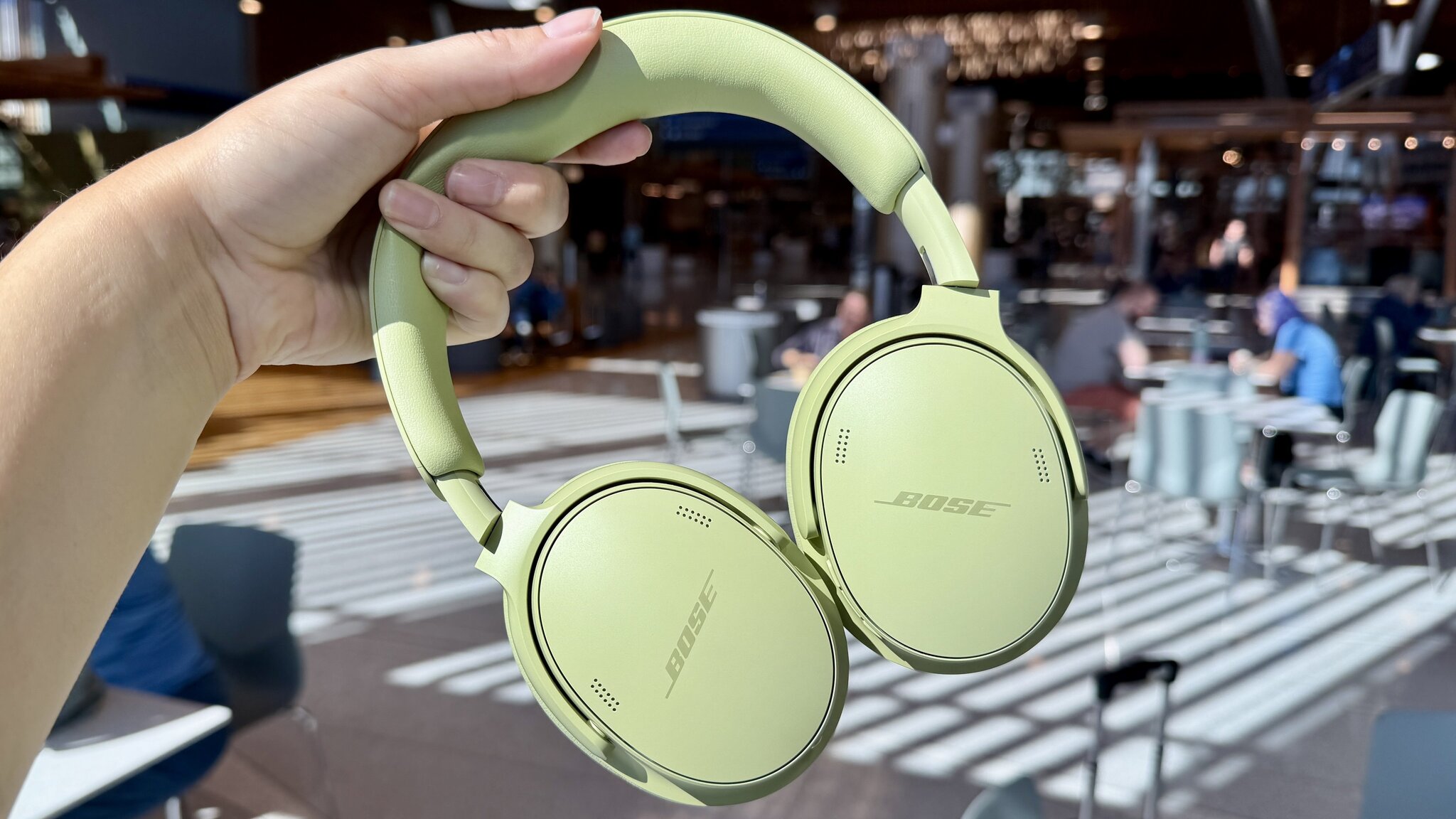 I test headphones for a living: These are the ones Id actually take with me on a plane