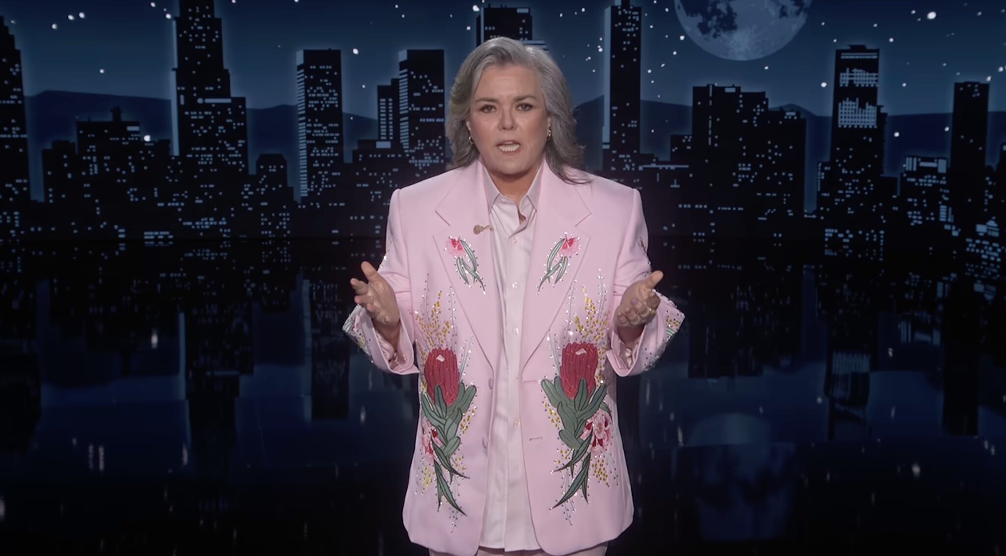Rosie O’Donnell Just Knows Trump Is Watching Her Host ‘Jimmy Kimmel Live
