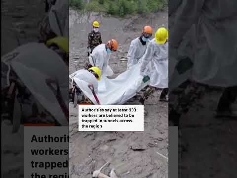 Rescuers race to reach hundreds trapped in Nepal tunnels