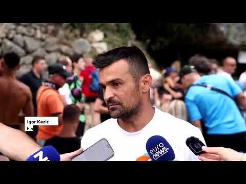 Divers compete in 460-year-old competition in Bosnia