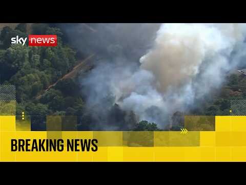 Huge wildfire rages in Worcestershire