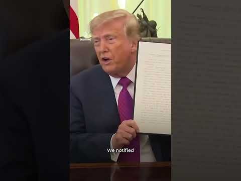 Trump signs order to re-name Lake Ontario as Lake America