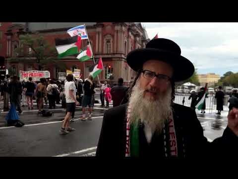 Protesters rally against Netanyahu's Washington visit