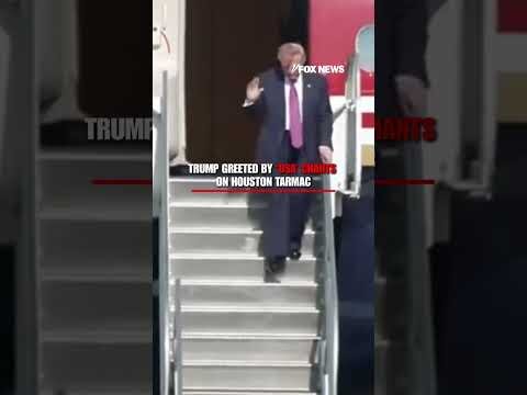 Trump greeted with 'USA' chants in Texas #shorts