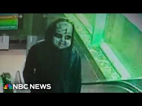 Man wearing a Chucky-style doll mask terrorizes Philadelphia residents