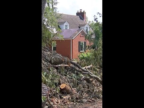 Thousands in Gary, Indiana still without power