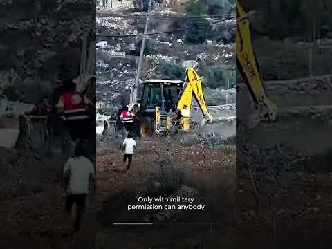 Israeli settlers besiege Palestinian families in occupied West Bank