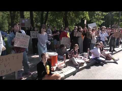 Ukrainian protesters back Fedorov's election call