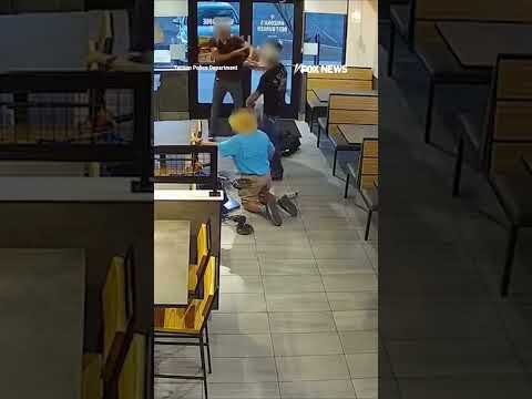 Good samaritans stop suspect after ATTACK on elderly man #shorts #us #news #crime