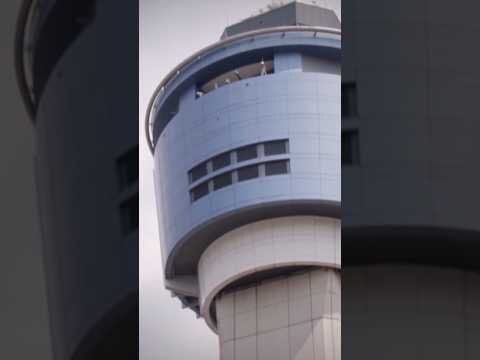 FAA looking to fire LaGuardia controllers after March crash