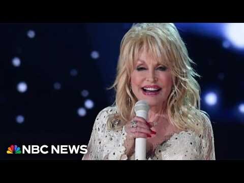 Fans and fellow artists post tributes to Dolly Parton