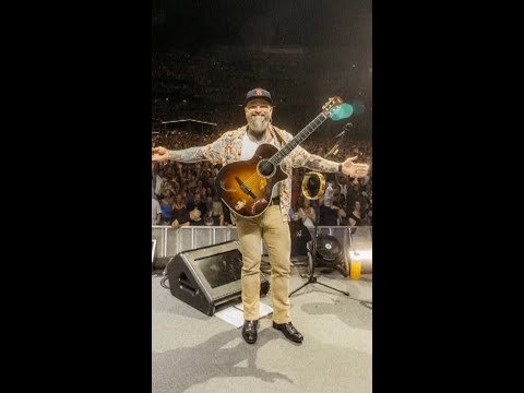Zac Brown Band surprises fans with free cruise tickets