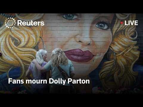 Fans in Tennessee mourn Dolly Parton's death