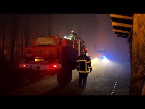 Hundreds evacuated in French village as wildfire blazes