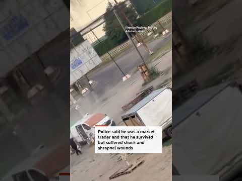 Russian drone hunts Ukrainian market vendor