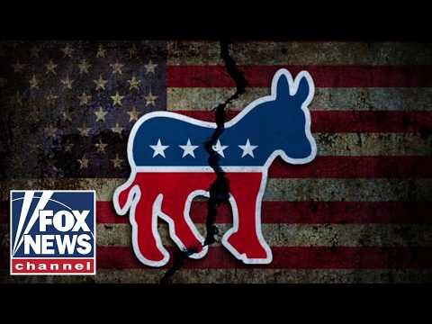 Ex-Clinton staffer warns of 'EXTREMELY DANGEROUS' development among Dems