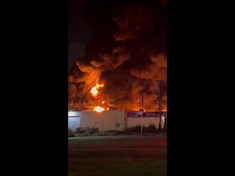 Firefighters fight blaze after explosions in Ohio