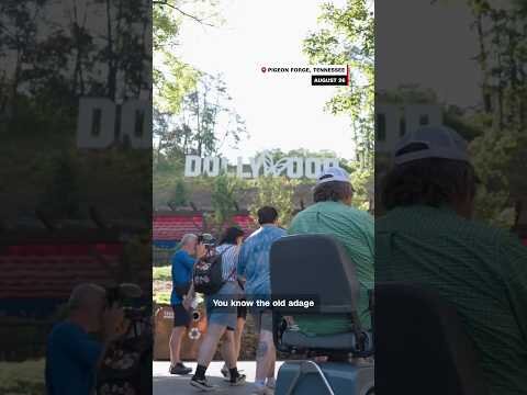 Friends who met at Dollywood decades ago reunite to mourn Dolly Parton