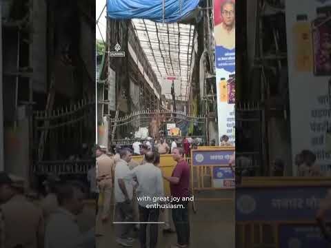 Two killed after giant Ganesha statue collapses onto crowd in Mumbai