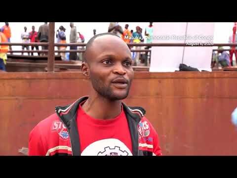 Congo screens hundreds of boat passengers after suspected Ebola death
