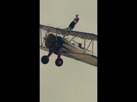 English woman sets record as oldest female wingwalker