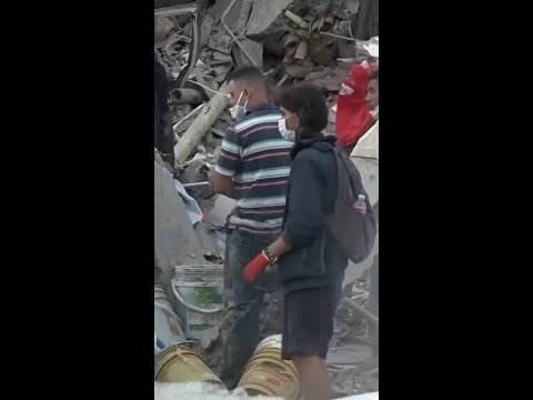 Inside Colombia rescue efforts after deadly earthquake