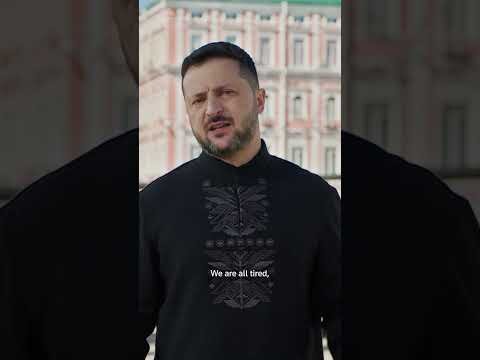 Zelenskiy leads Independence Day celebrations