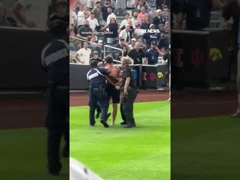 Security TAKES DOWN multiple people who RUSHED field at Yankees game