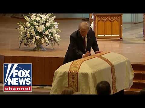 President Trump eulogizes Lindsey Graham: He was at the 'peak of his game