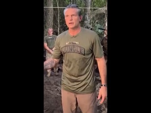 Hegseth speaks in Panama about targeting drug cartels