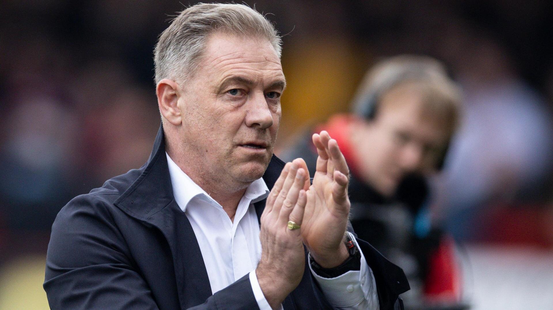York appoint Lindsey after shock Maynard sacking